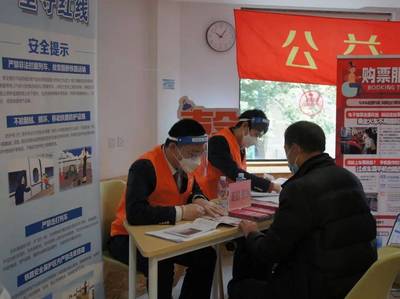 徐匯一街道開展安全咨詢服務(wù)進(jìn)社區(qū)活動(dòng)，你偶遇了嗎？